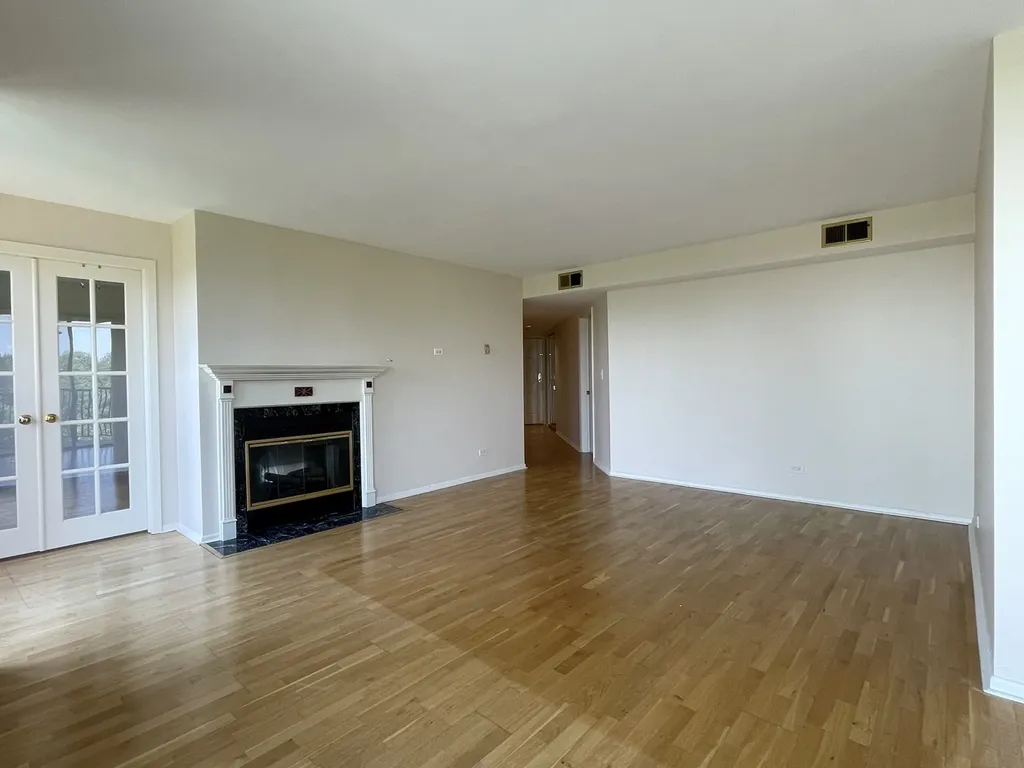 511 Aurora Avenue Naperville IL 60540