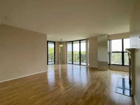 511 Aurora Avenue Naperville IL 60540