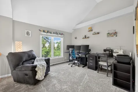1051 West Sutton Court Palatine IL 60067