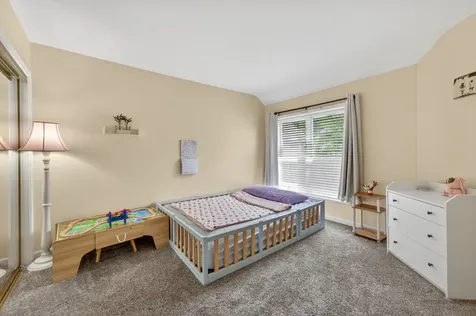1051 West Sutton Court Palatine IL 60067