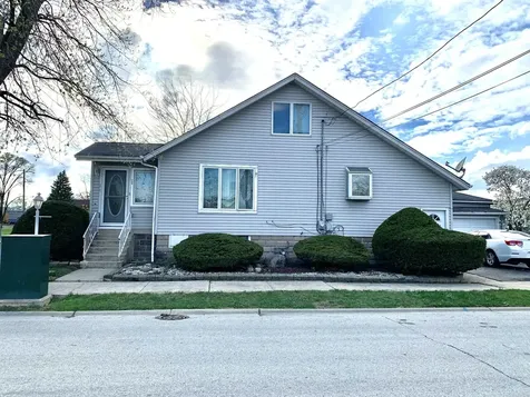 246 East 161st Place South Holland IL 60473