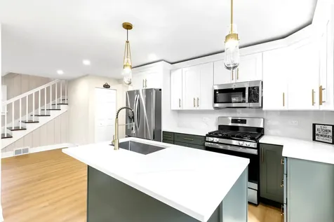 34069 North Hainesville Road Round Lake IL 60073