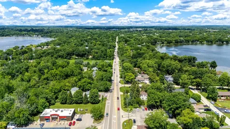 34069 North Hainesville Road Round Lake IL 60073