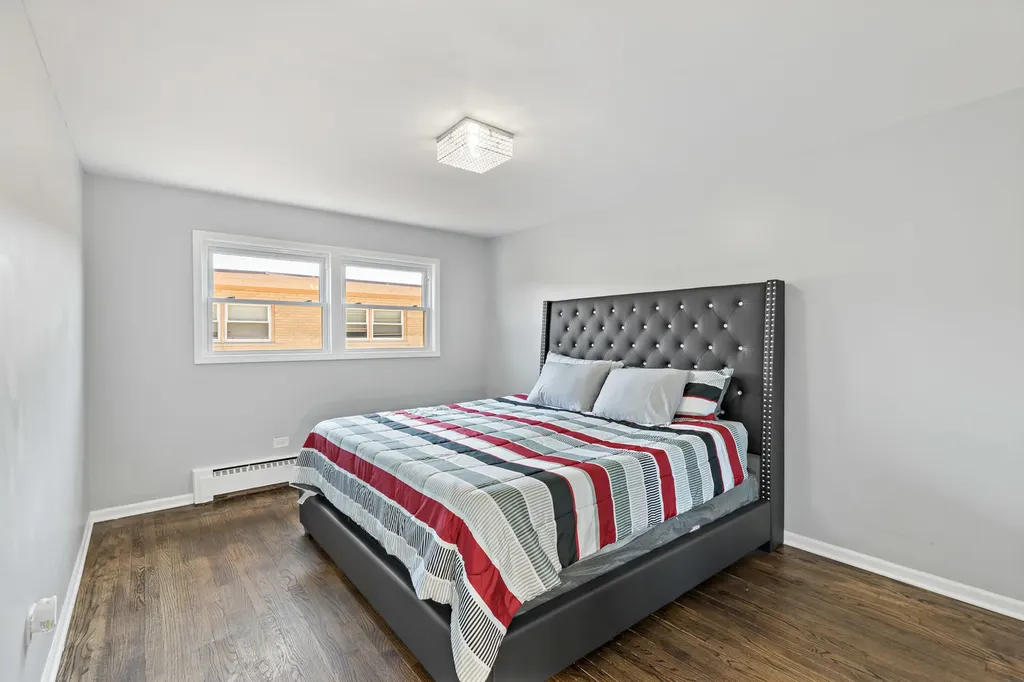 9211 South Cottage Grove Avenue Chicago IL 60619