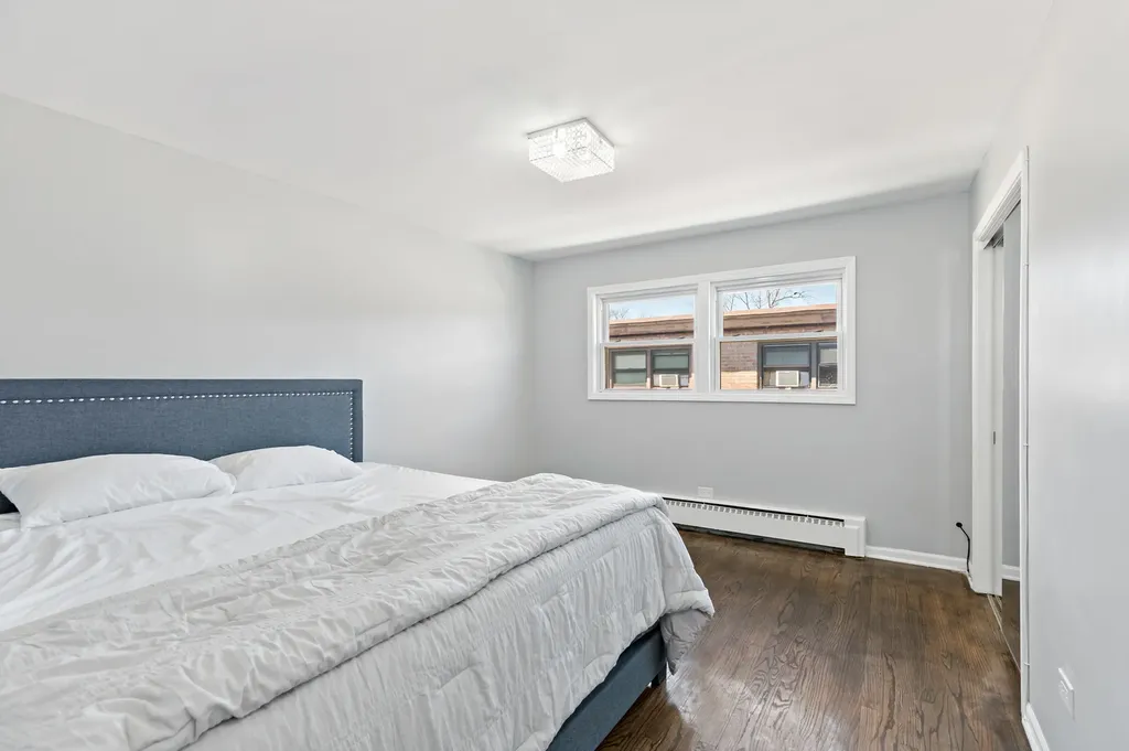 9211 South Cottage Grove Avenue Chicago IL 60619