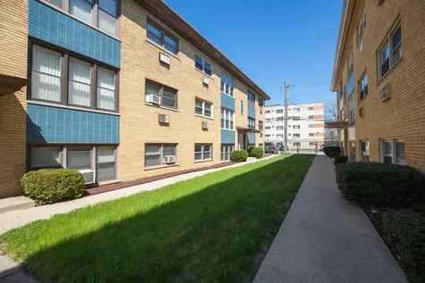 9211 South Cottage Grove Avenue Chicago IL 60619