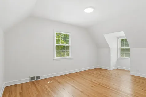 983 Harvard Court Highland Park IL 60035