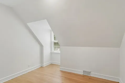 983 Harvard Court Highland Park IL 60035