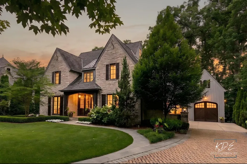 465 White Oak Drive Naperville IL 60540