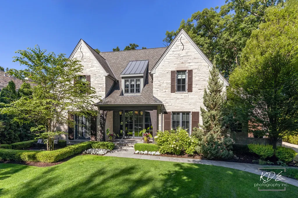 465 White Oak Drive Naperville IL 60540
