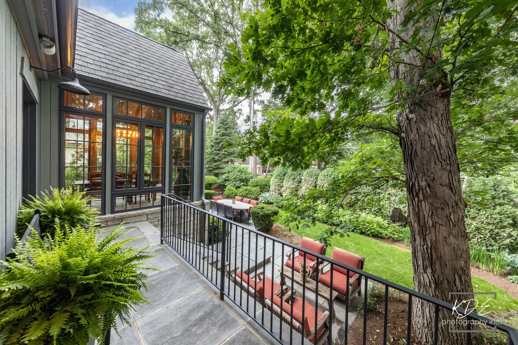 465 White Oak Drive Naperville IL 60540