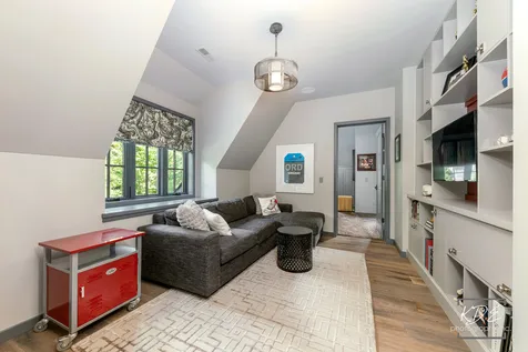 465 White Oak Drive Naperville IL 60540