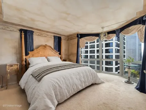 195 North Harbor Drive Chicago IL 60601