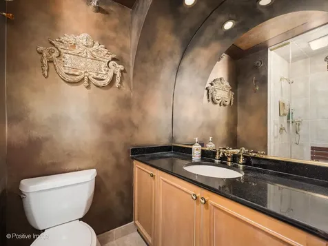 195 North Harbor Drive Chicago IL 60601