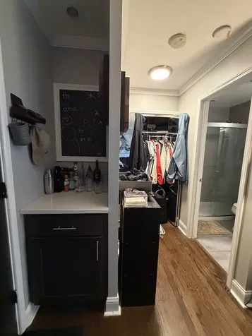 541 West Oakdale Avenue Chicago IL 60657