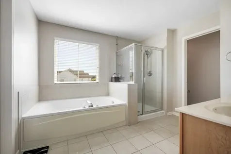 668 Acadia Circle Crystal Lake IL 60014