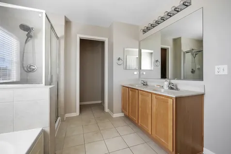 668 Acadia Circle Crystal Lake IL 60014