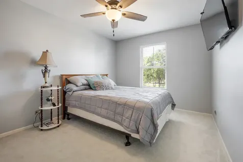 668 Acadia Circle Crystal Lake IL 60014