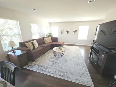 668 Acadia Circle Crystal Lake IL 60014