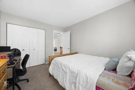 2171 Lake Ridge Drive Glendale Heights IL 60139