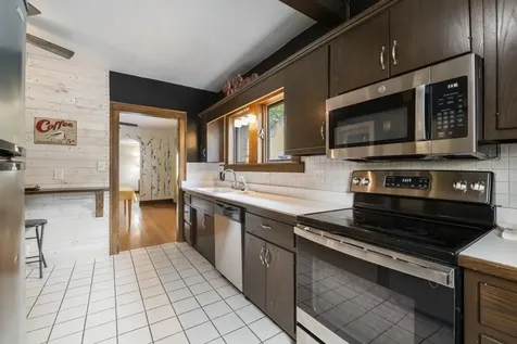 816 Paris Avenue Rockford IL 61107