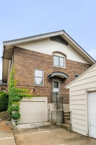 816 Paris Avenue Rockford IL 61107