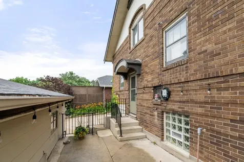 816 Paris Avenue Rockford IL 61107