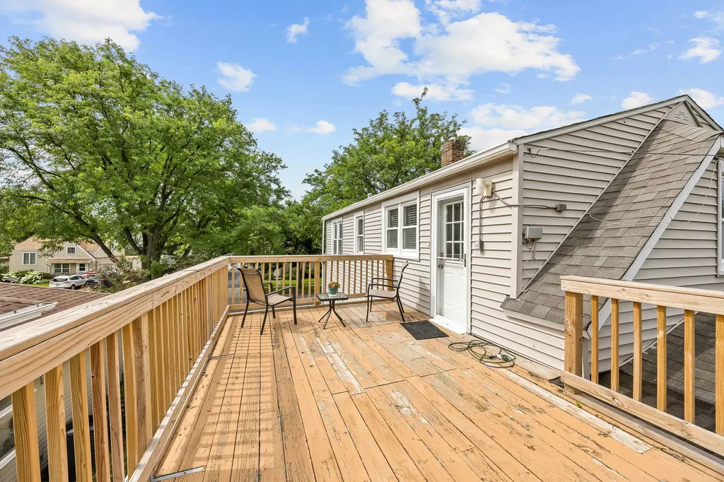 548 Prairie Avenue Downers Grove IL 60515