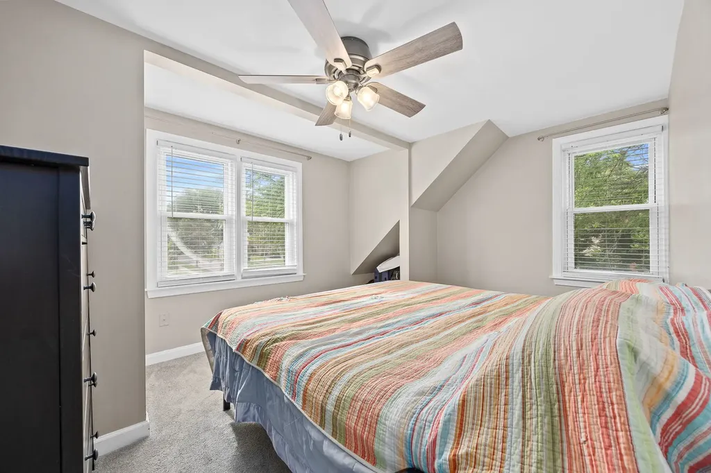 548 Prairie Avenue Downers Grove IL 60515