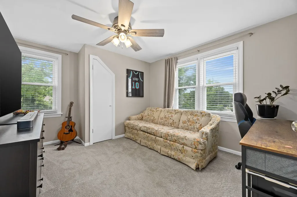 548 Prairie Avenue Downers Grove IL 60515