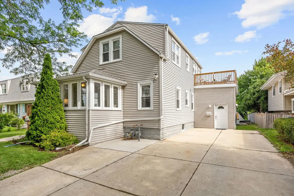 548 Prairie Avenue Downers Grove IL 60515