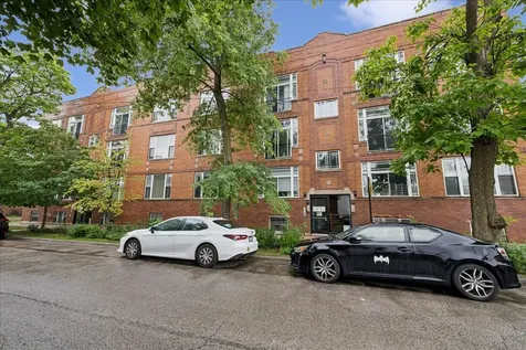 3845 West Altgeld Street Chicago IL 60647