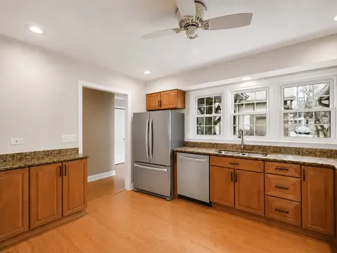 1150 Oakview Drive Wheaton IL 60187