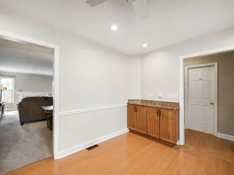 1150 Oakview Drive Wheaton IL 60187