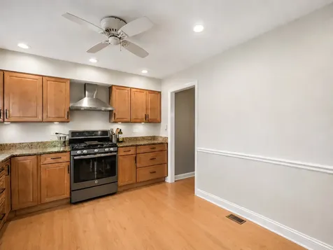 1150 Oakview Drive Wheaton IL 60187