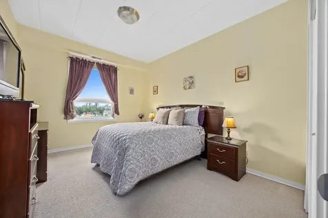 974 West 35th Place Chicago IL 60609