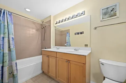 974 West 35th Place Chicago IL 60609