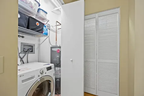 974 West 35th Place Chicago IL 60609