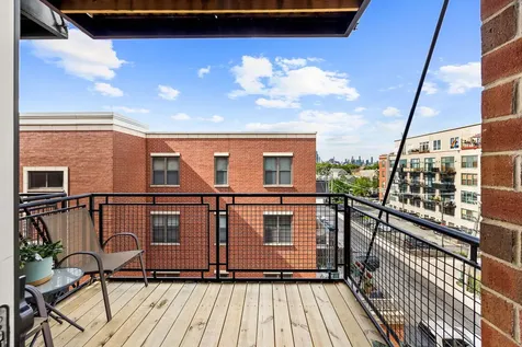 974 West 35th Place Chicago IL 60609