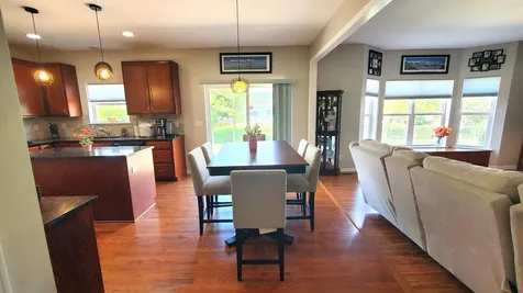 40W216 Chapman Court Geneva IL 60134