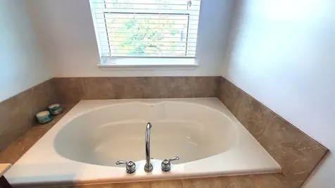 40W216 Chapman Court Geneva IL 60134