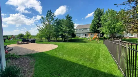 40W216 Chapman Court Geneva IL 60134
