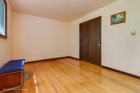8807 Beechnut Road Hickory Hills IL 60457