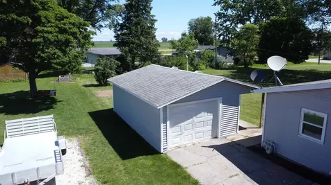625 West Blue Street Sheldon IL 60966
