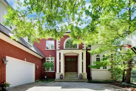1106 Astor Place Glencoe IL 60022