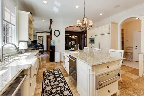 1106 Astor Place Glencoe IL 60022