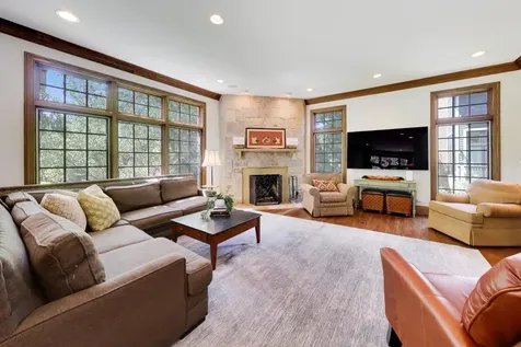 1106 Astor Place Glencoe IL 60022