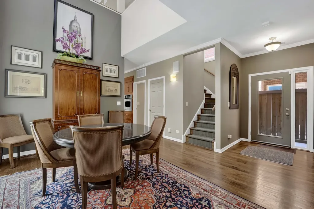 1727 West Peterson Avenue Chicago IL 60660