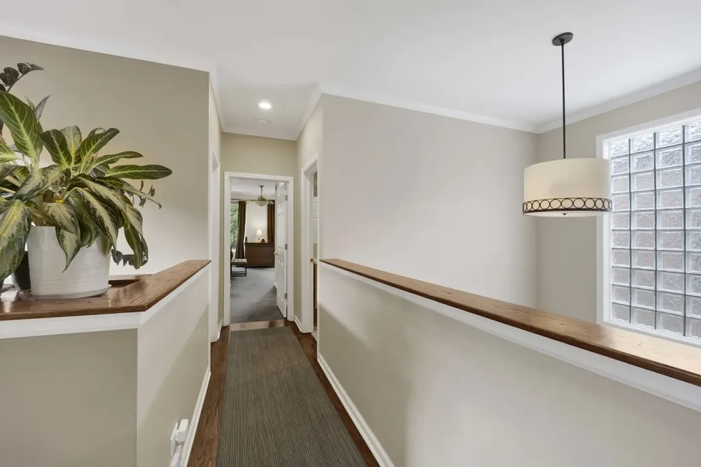 1727 West Peterson Avenue Chicago IL 60660