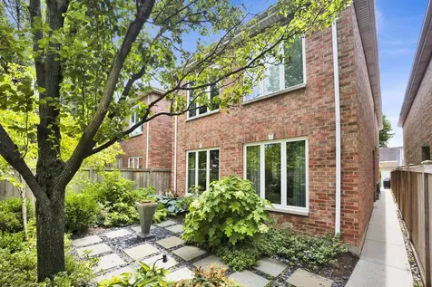 1727 West Peterson Avenue Chicago IL 60660